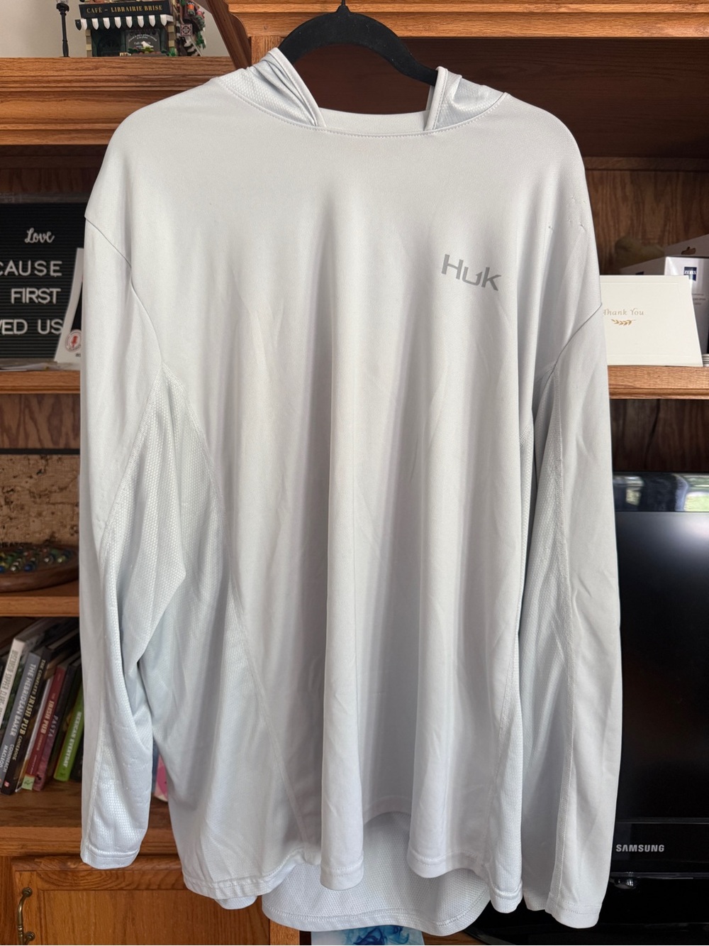 Huk Light Gray Long-Sleeve Hooded Performance Shirt